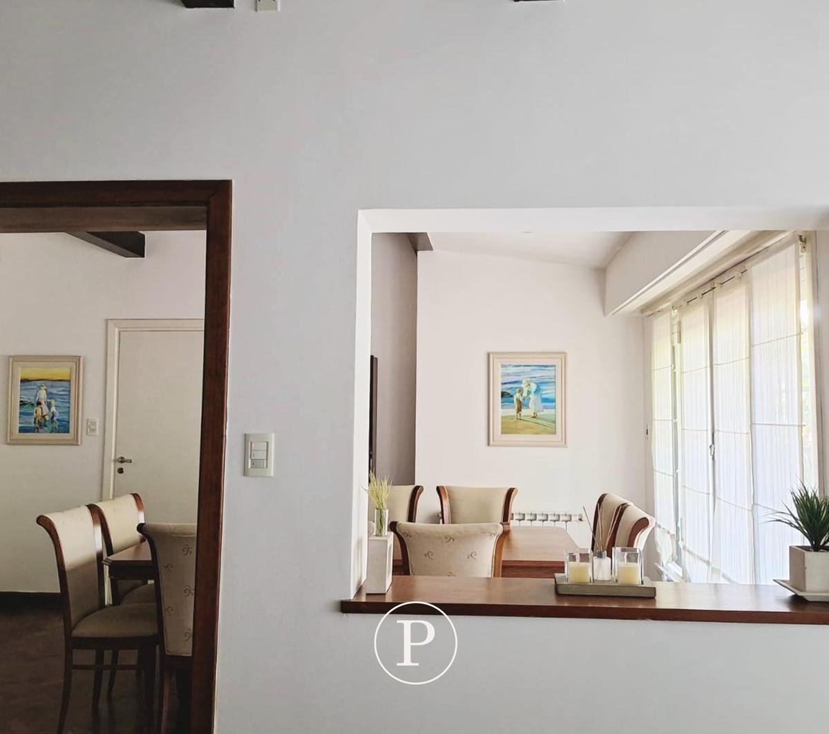 Chalet 5 Ambientes en Los Troncos 1