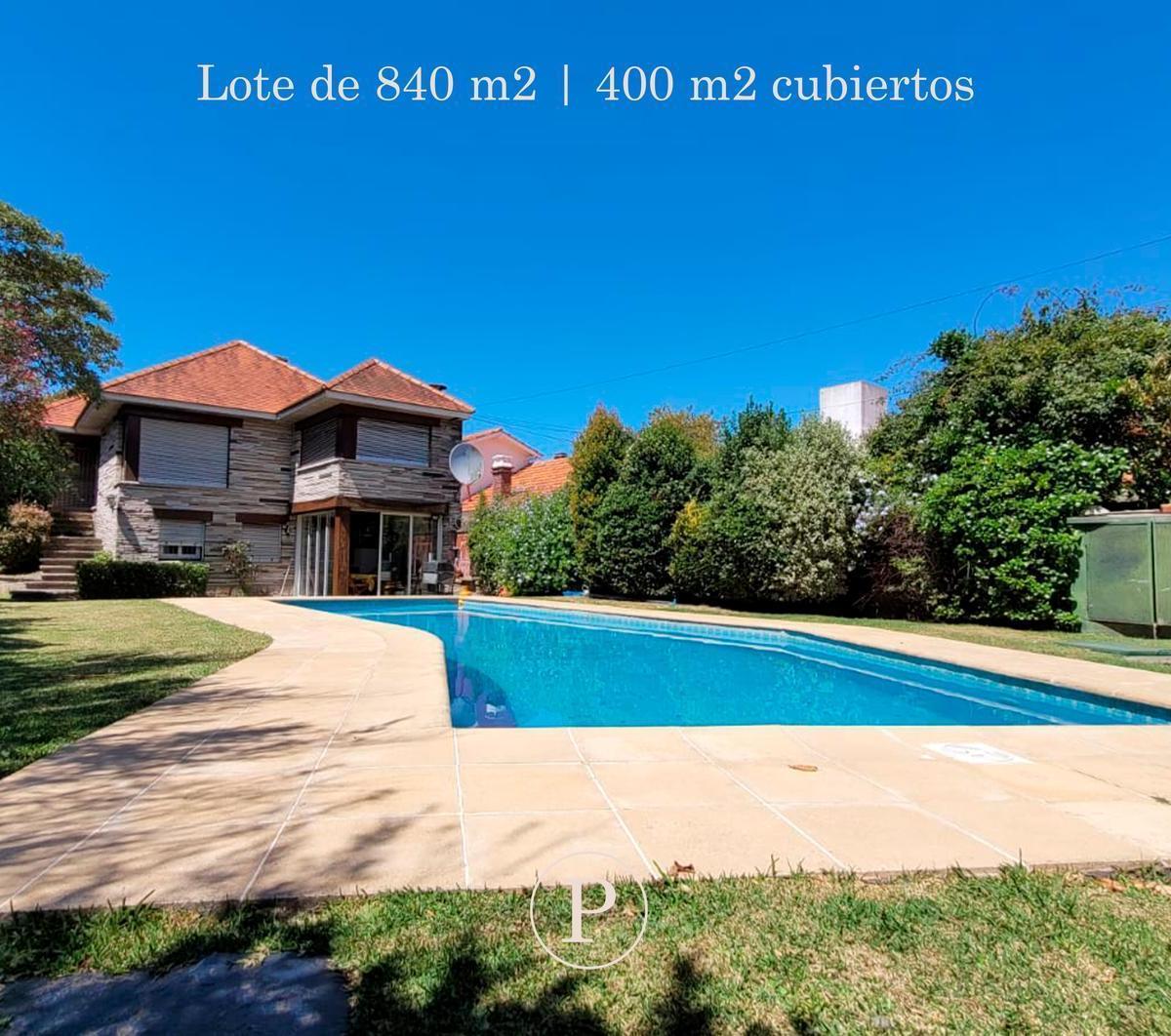 Chalet Emplazado en Lote Único en Barrio Los Troncos 3