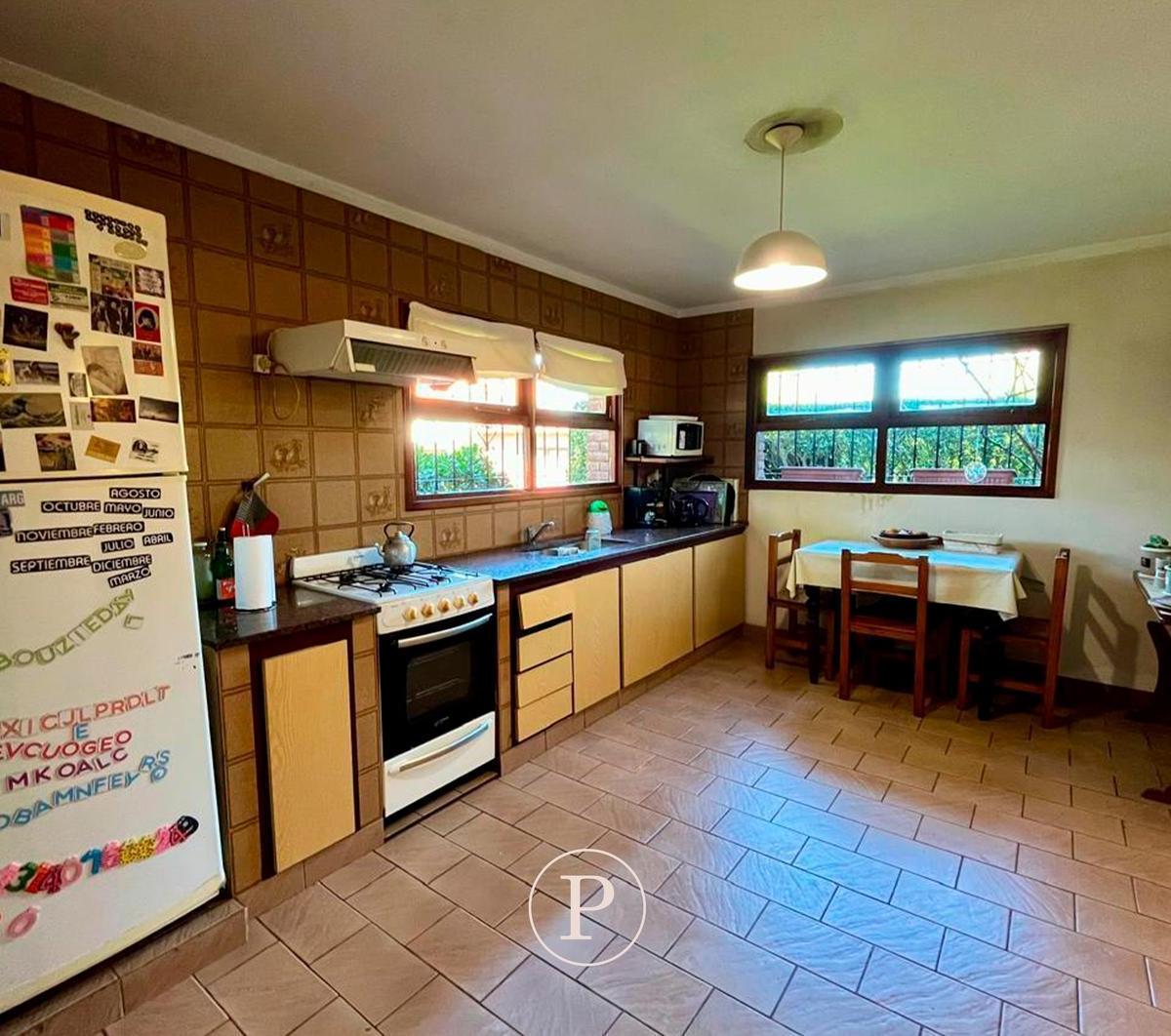Chalet 4 Ambientes en San Carlos 3