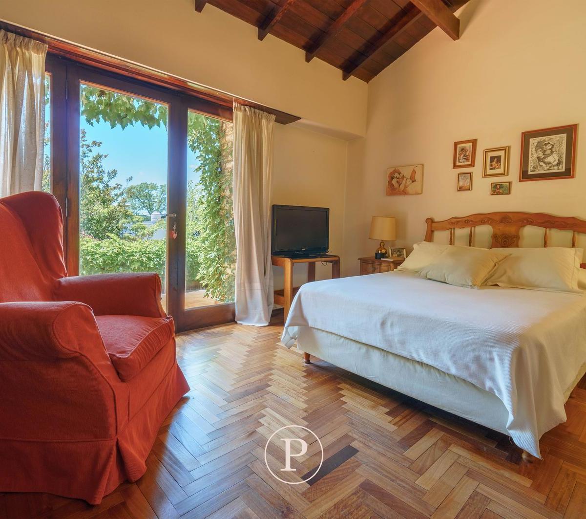 Hermoso Chalet en Los Troncos