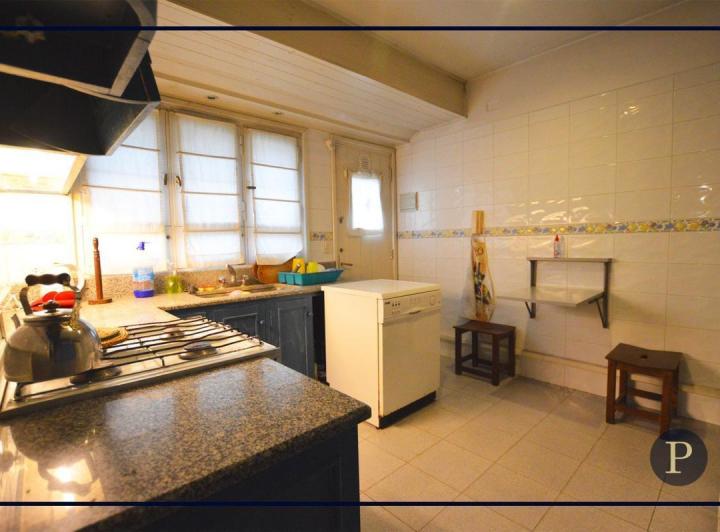Venta importante chalet en Los Troncos 4