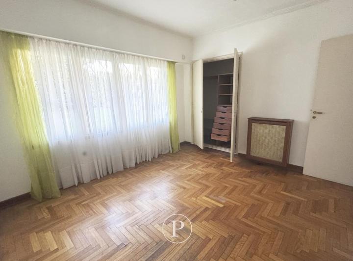 Chalet 6 ambientes en Chauvin 1