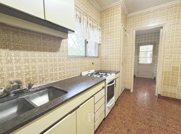 Chalet 6 ambientes en Chauvin 5