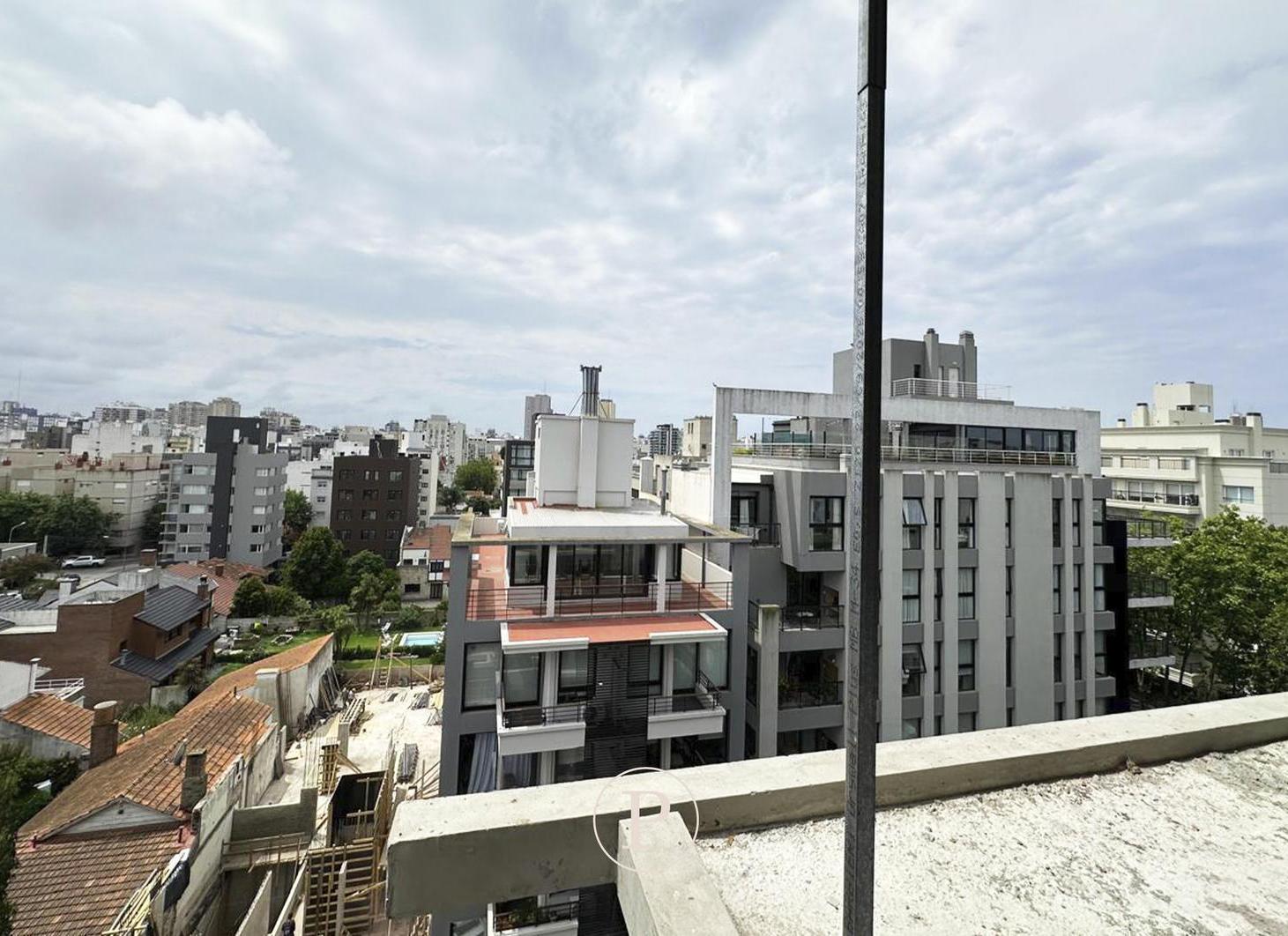Foto de Departamento en Venta 4 Ambientes Zona Güemes, imagen 3