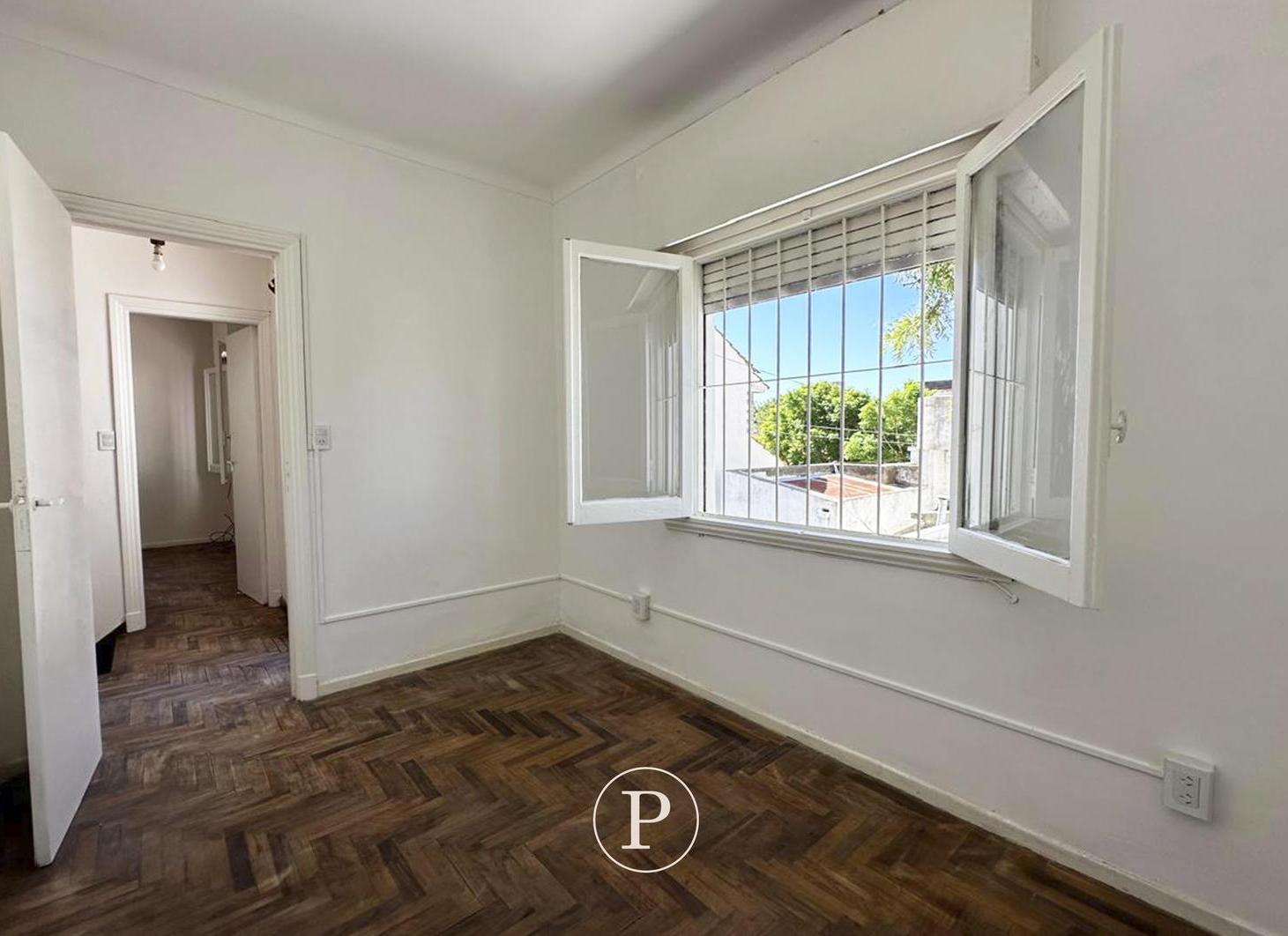 PH en Venta con Patio y Balcón en Zona Güemes