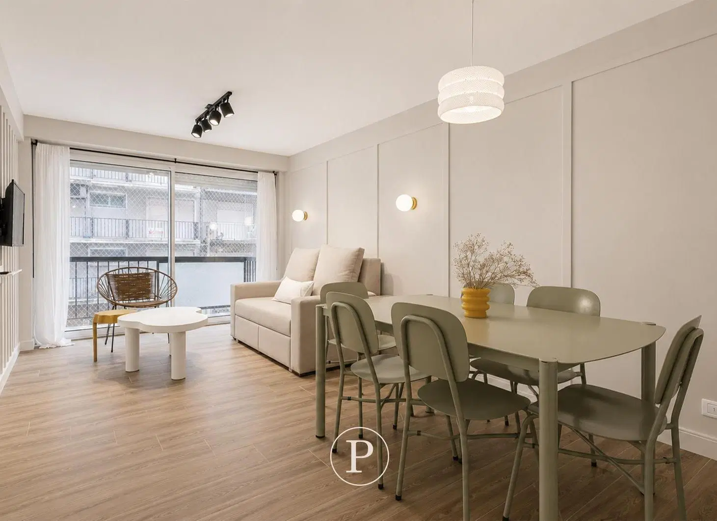 Venta Departamento 2 ambientes con dependencia en Guemes 2