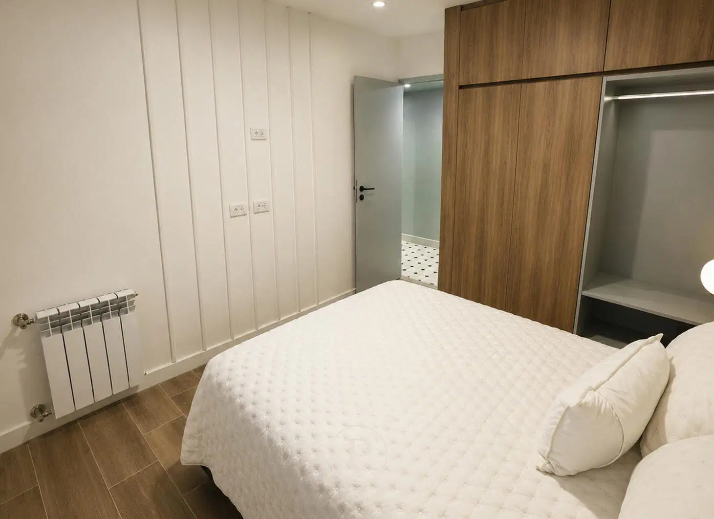 Venta Departamento 2 ambientes con dependencia en Guemes 4