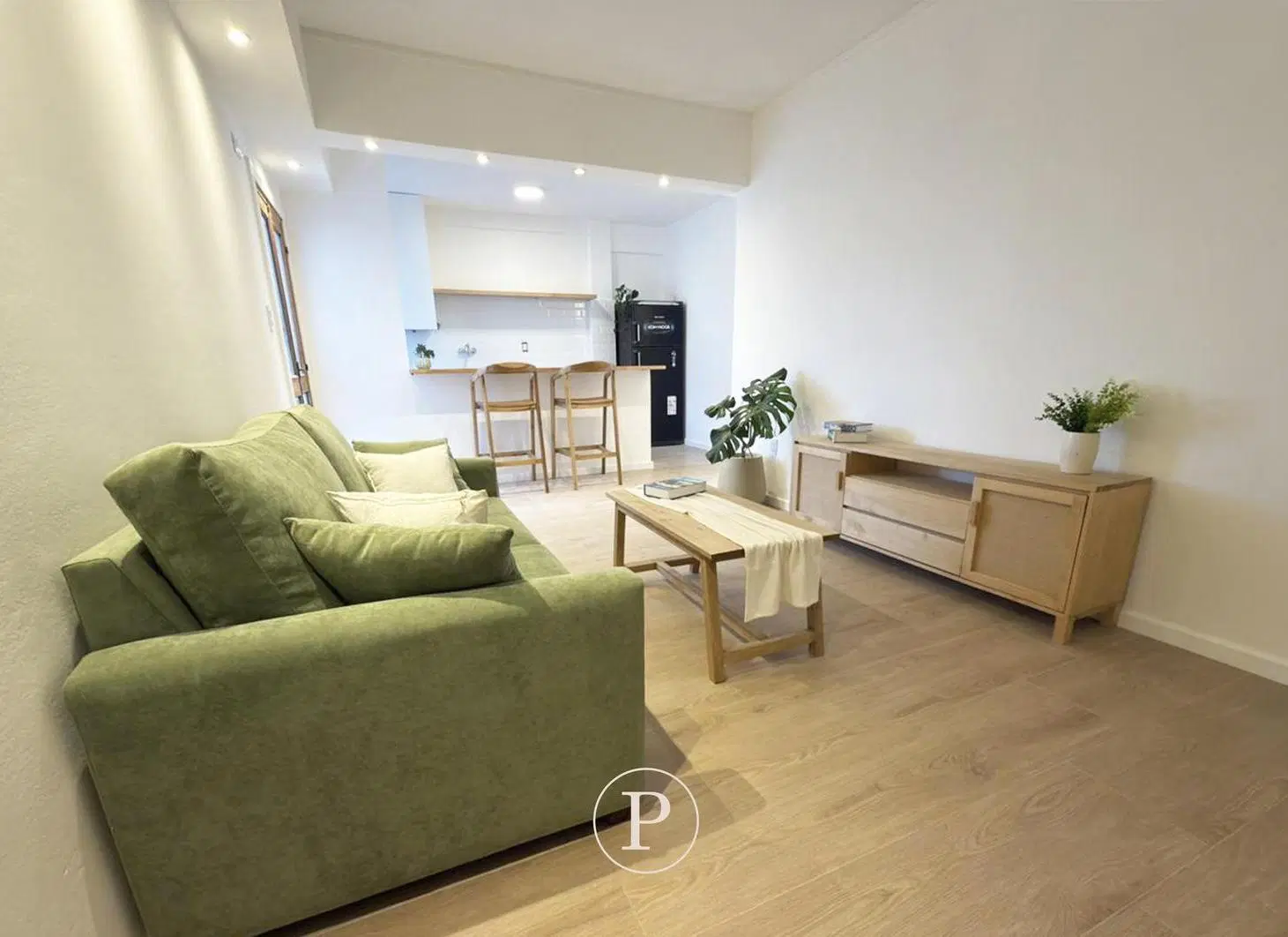 Venta Departamento 2 ambientes reciclado en Chauvin 5