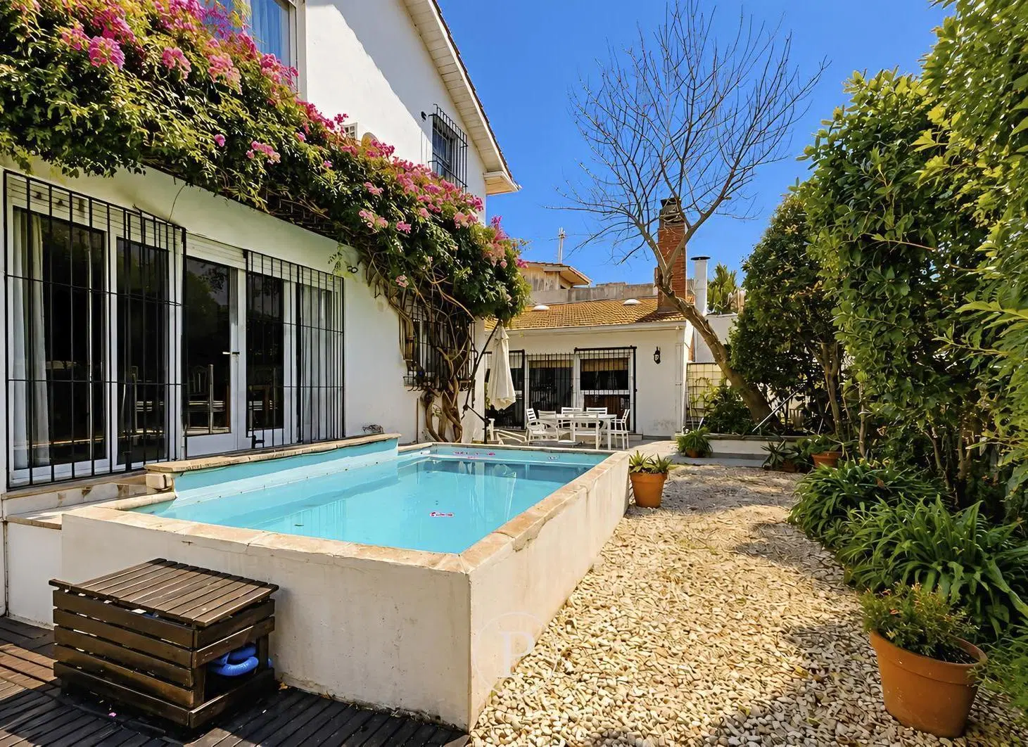 Venta Casa 8 ambientes en Stella Maris 3
