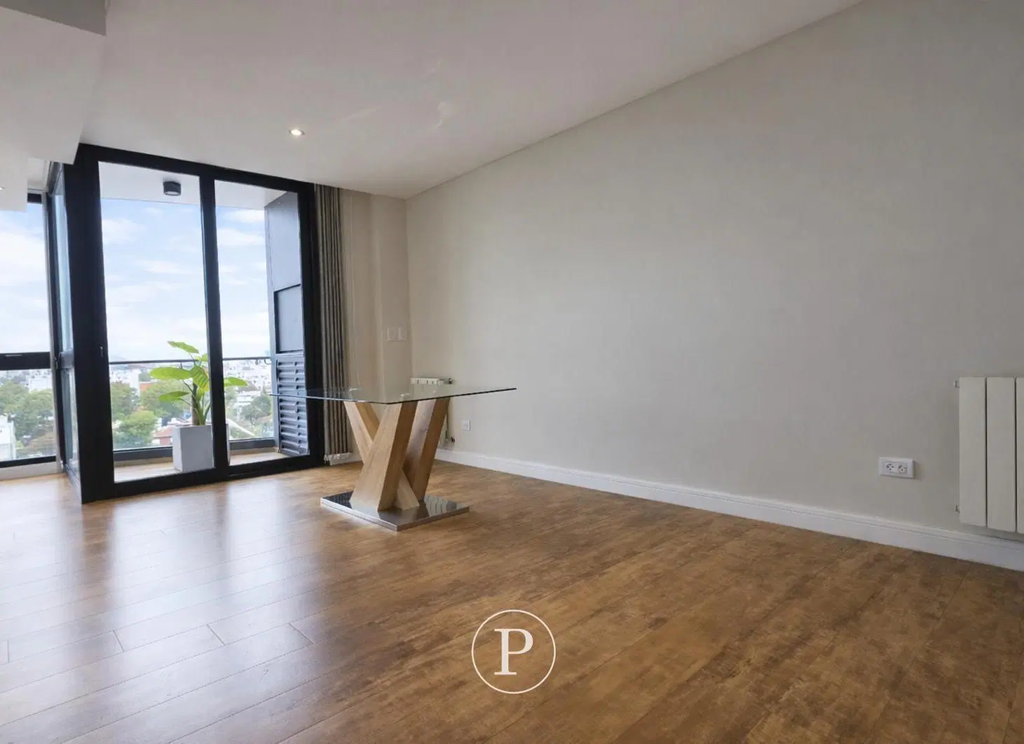 Venta Departamento 2 ambiente con cochera y baulera en Plaza Mitre 3
