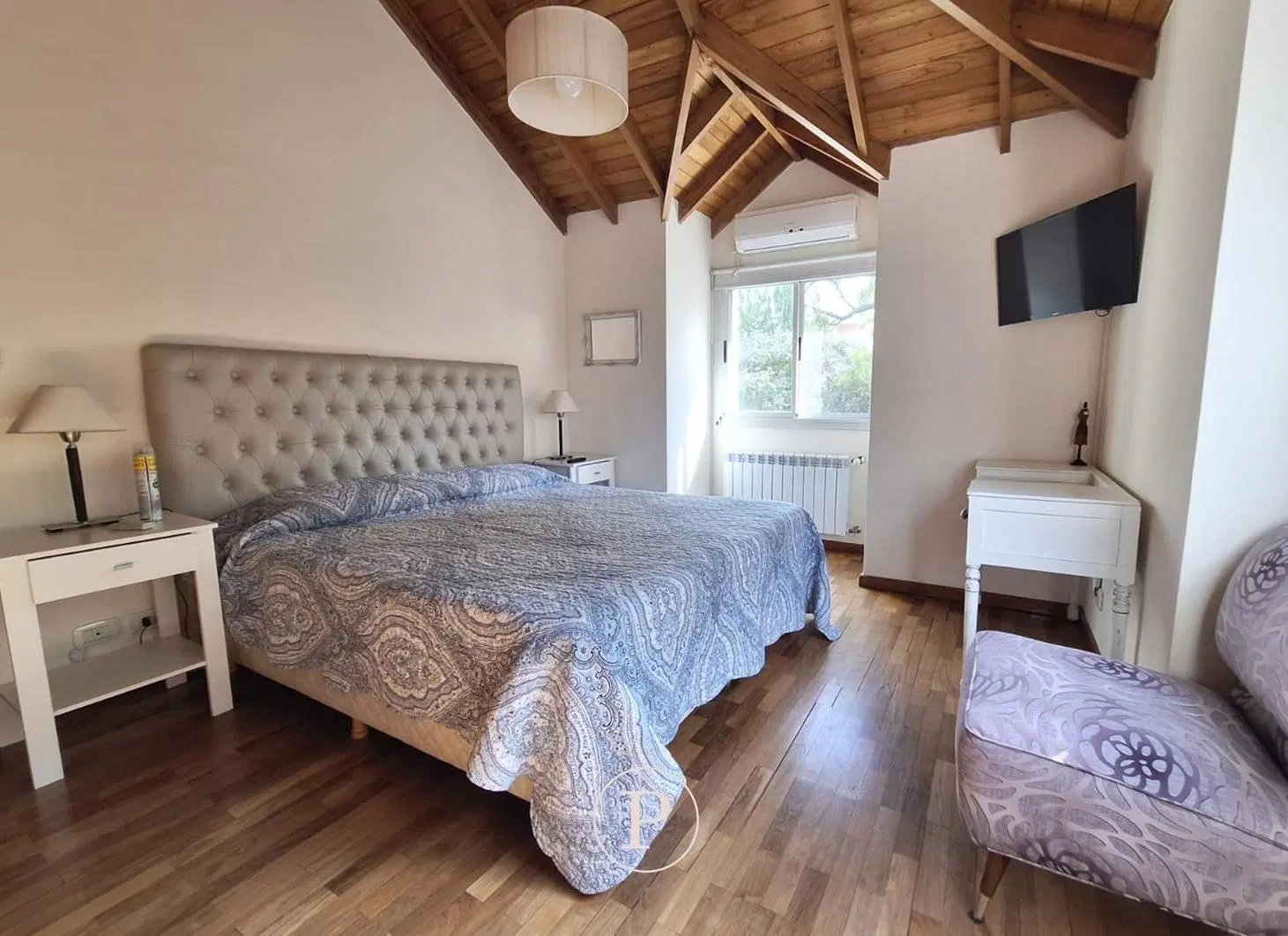 Casa en Alquiler con Jardín en Zona Güemes 4
