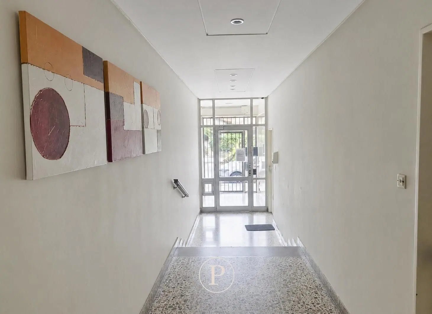 Alquiler Departamento 2 ambientes con espacio de cochera en Guemes 8