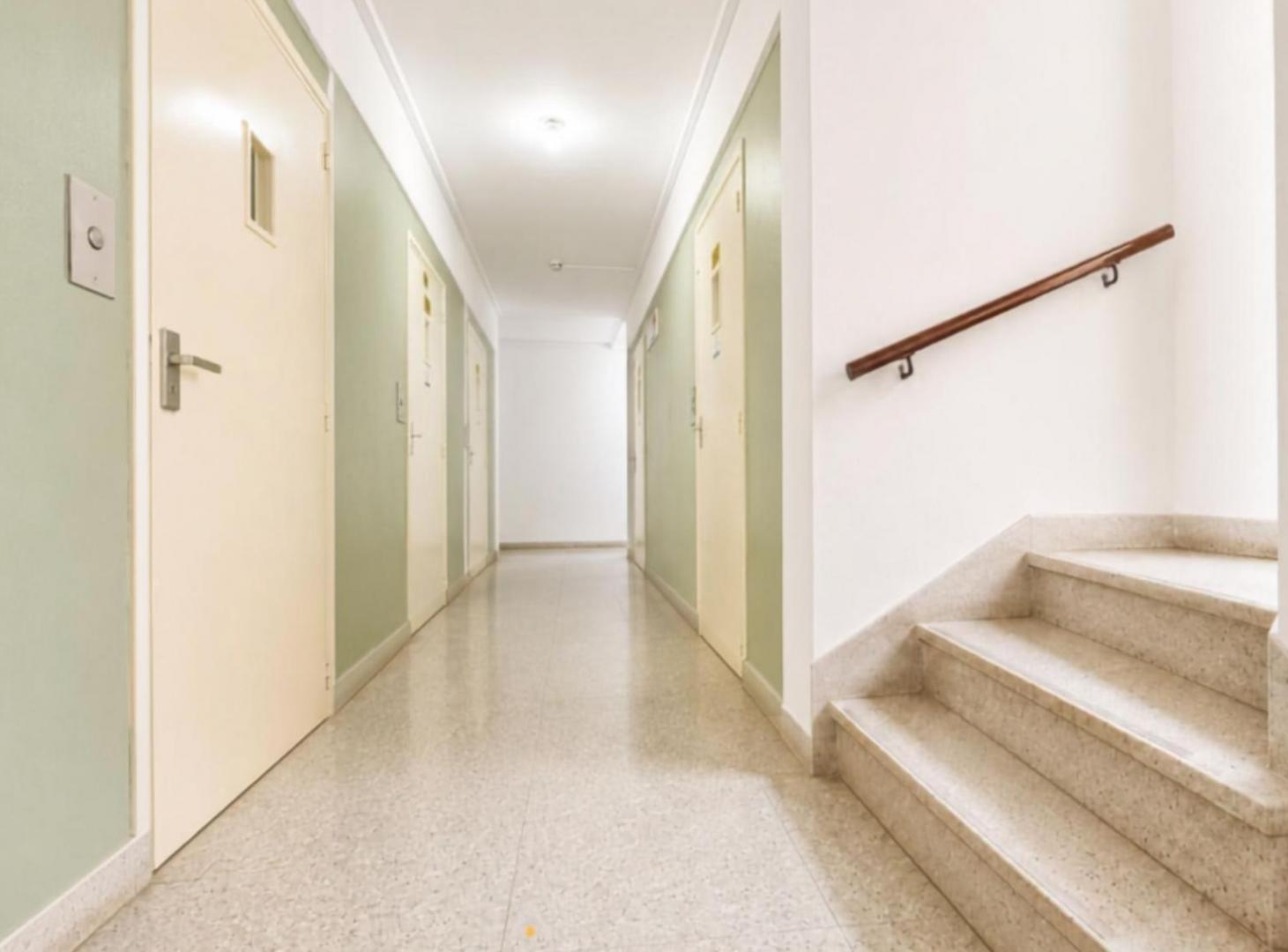 Foto de Departamento de 2 ambientes en venta totalmente reciclado en Plaza Colon, imagen 2