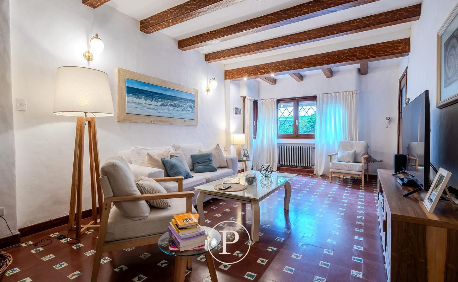 Foto de Chalet en Venta 5 ambientes con jardín en Plaza Mitre, imagen 1