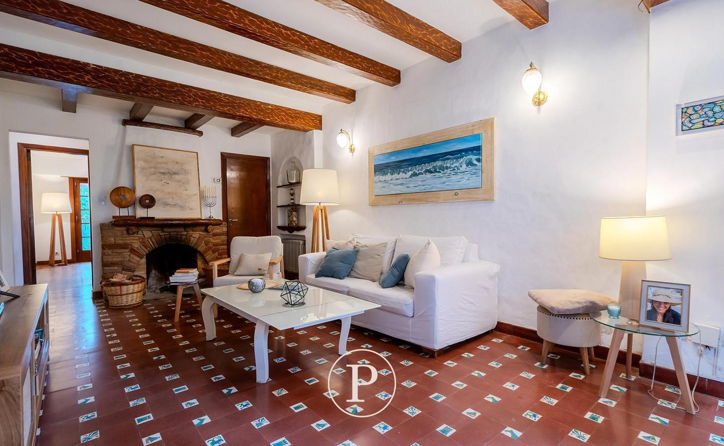 Foto de Chalet en Venta 5 ambientes con jardín en Plaza Mitre, imagen 3