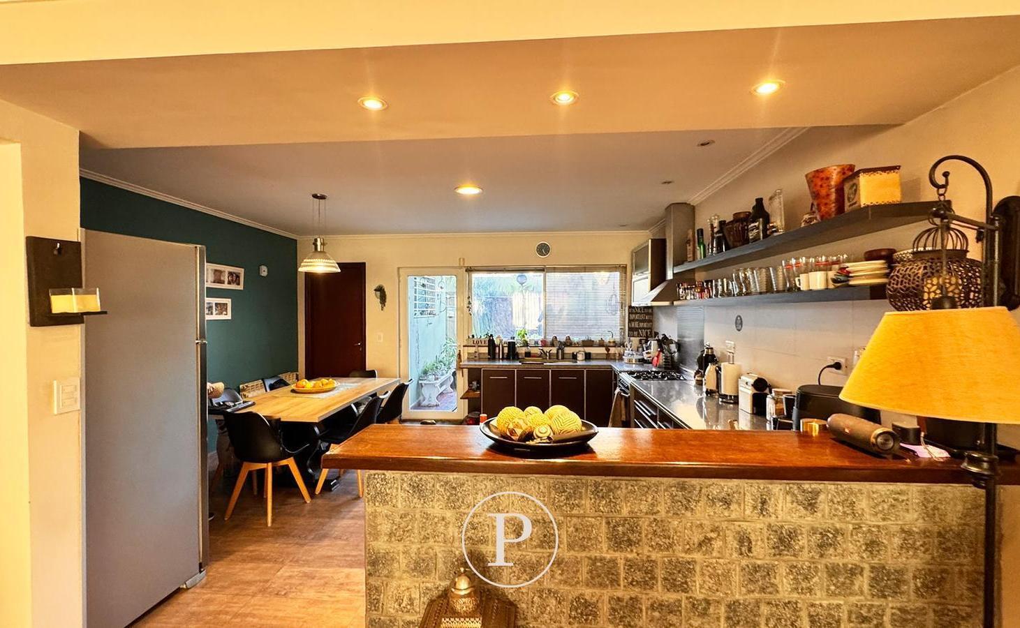 Foto de Venta Moderno Duplex 4 dormitorios en San Carlos, imagen 5