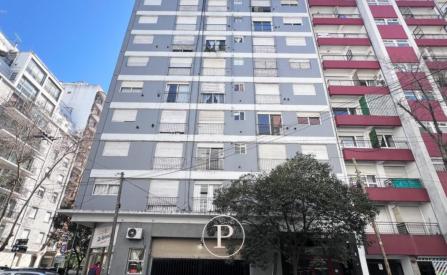 Foto de Monoambiente en Venta con balcon frances en Macrocentro, imagen 3