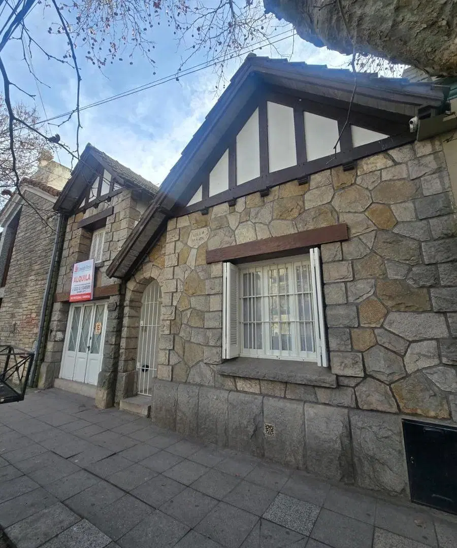 ALQUILER CHALET USO PROFESIONAL/COMERCIAL 5