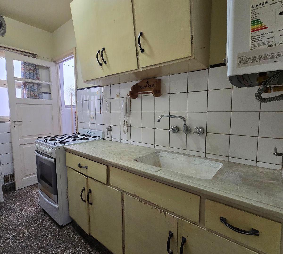Foto de Departamento 2 ambientes con dependencia, externo con balcon saliente, imagen 5