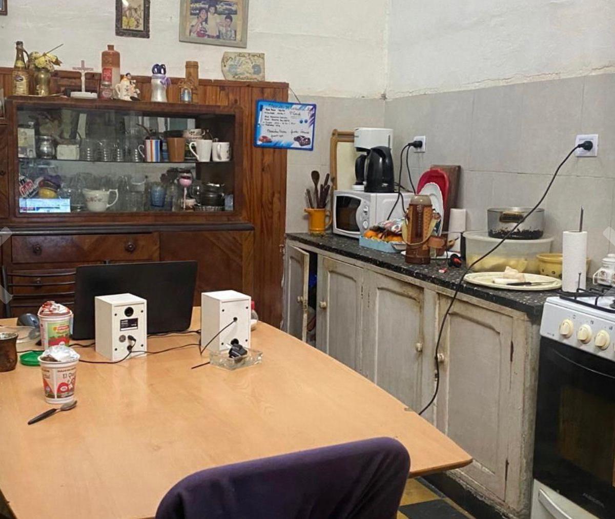 Casa con Local en Venta - Caba. 5