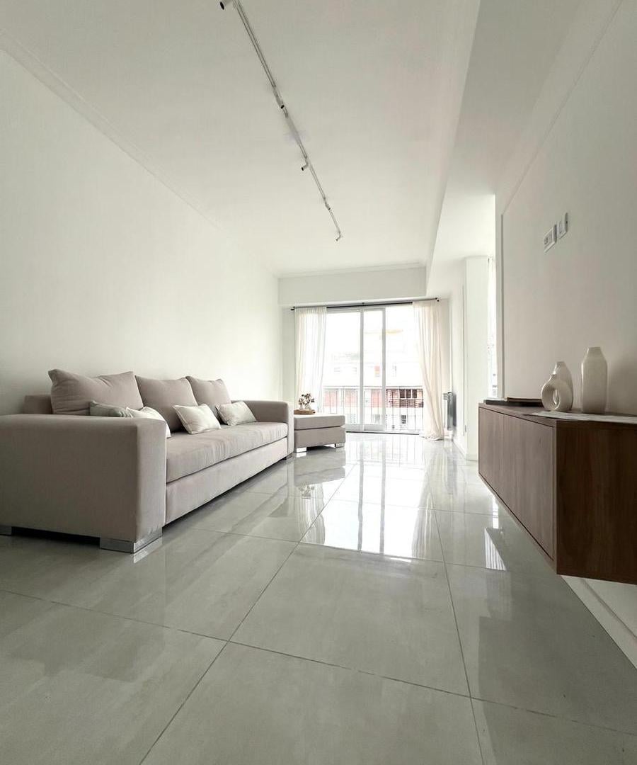 Departamento en Centro - en Venta