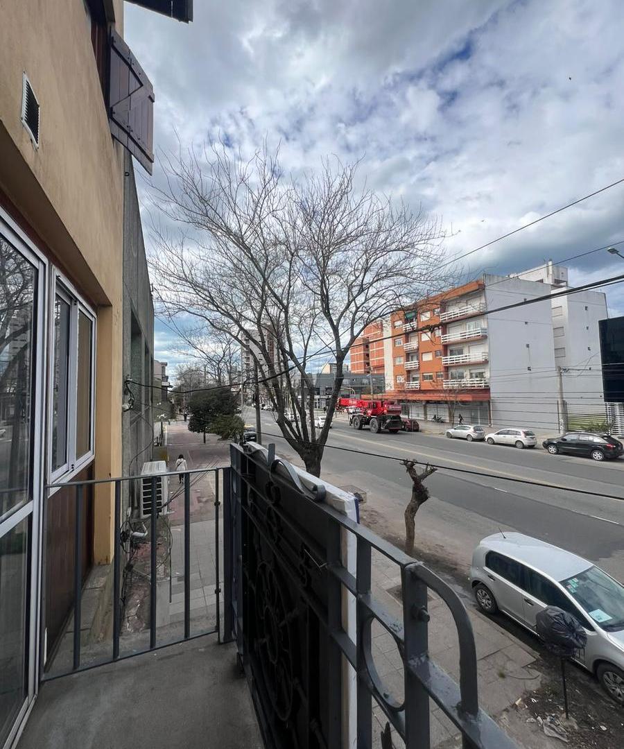 Foto de Departamento en alquiler 24 meses - Av. Independencia y Av. Juan J. Paso, imagen 5