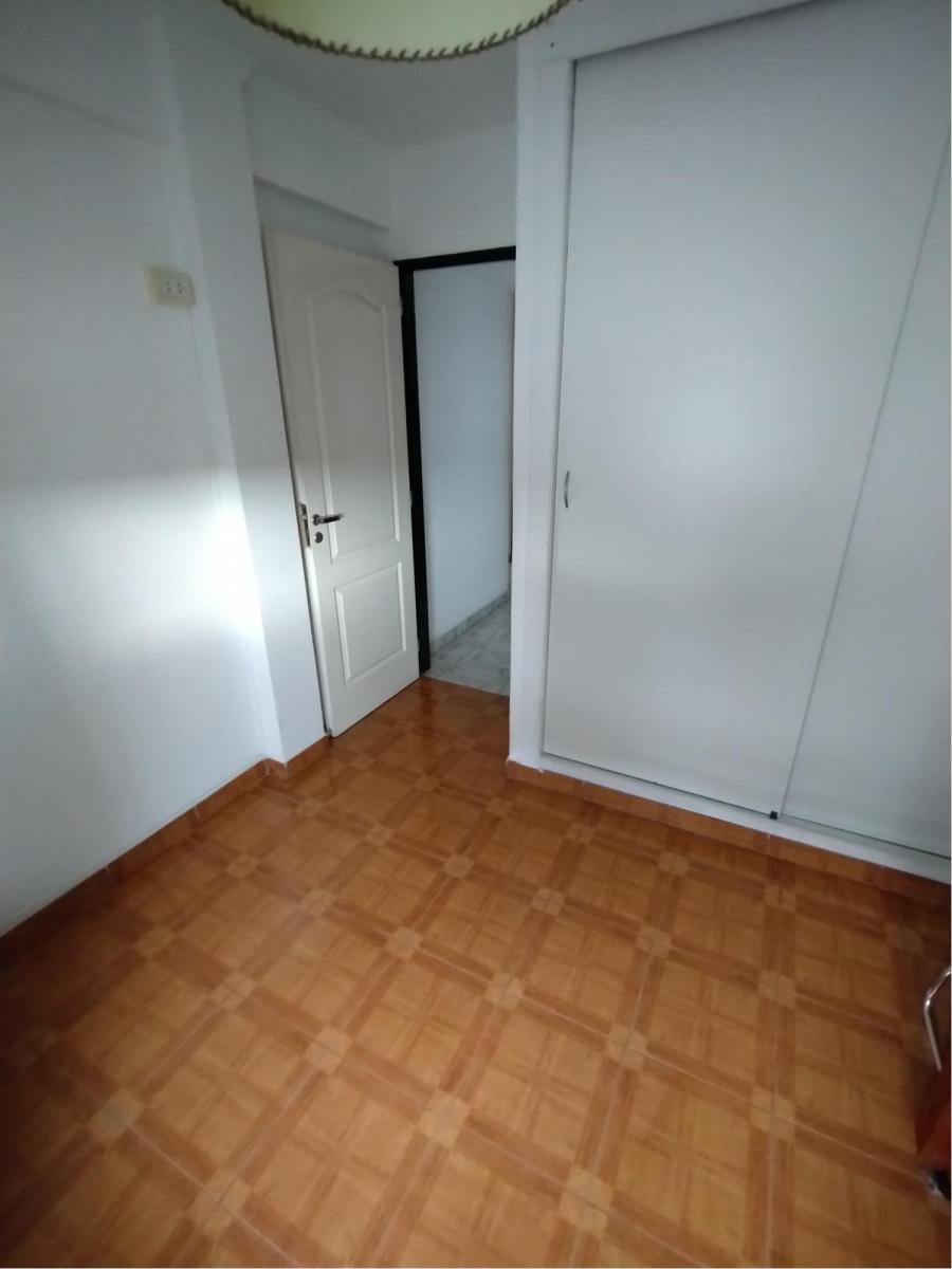 Venta Departamento 3 Ambientes con Cochera. 1
