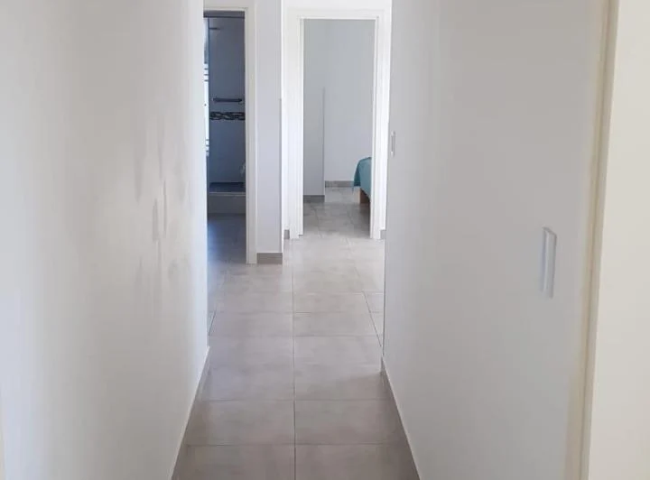 Alquiler departamento 2 ambientes con patio con parrilla 3
