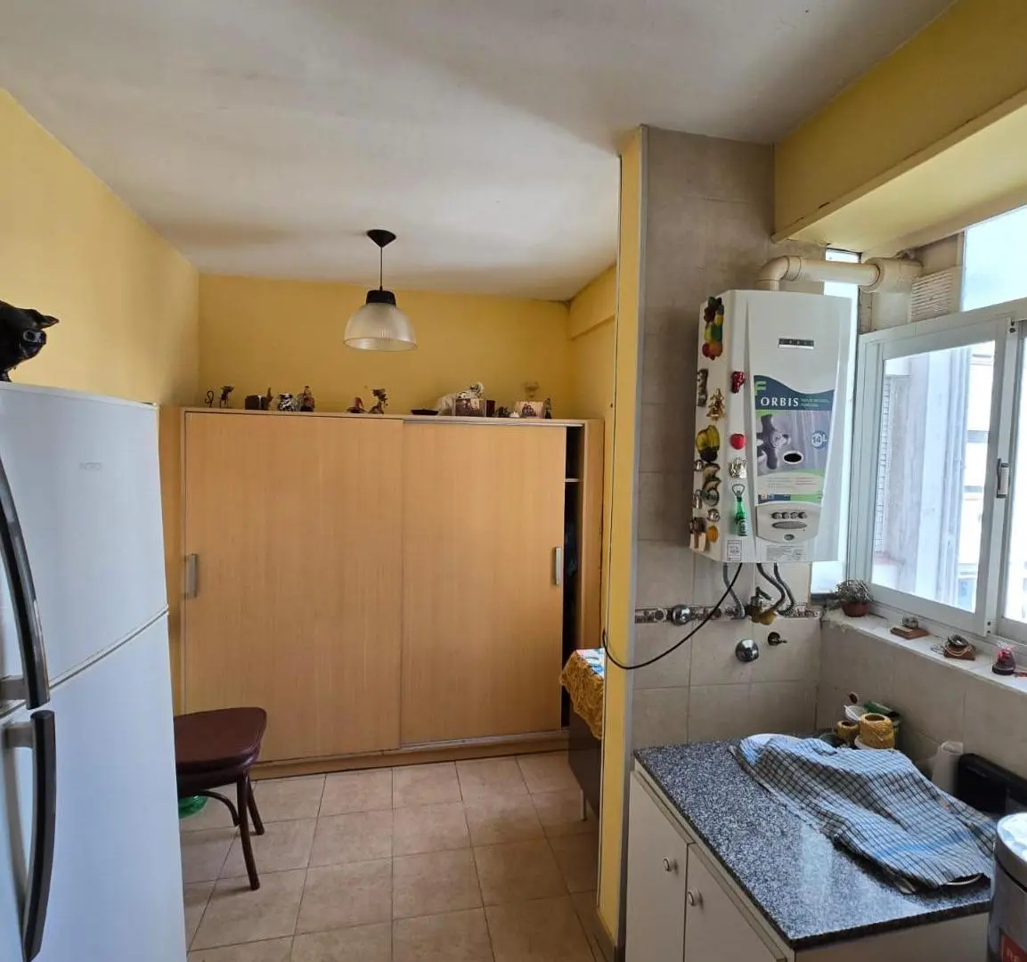 Departamento 3 ambientes con cochera zona centro. oferta 4