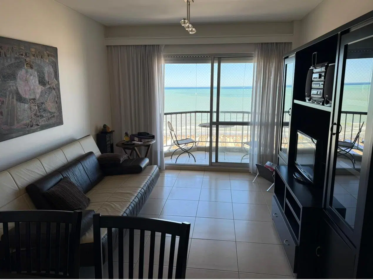 alquiler departamento 2 ambientes con cochera zona Playa Grande 3