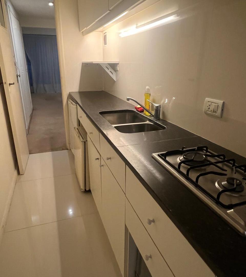 Foto de Alquiler departamento 2 ambientes zona Plaza Colón, imagen 1
