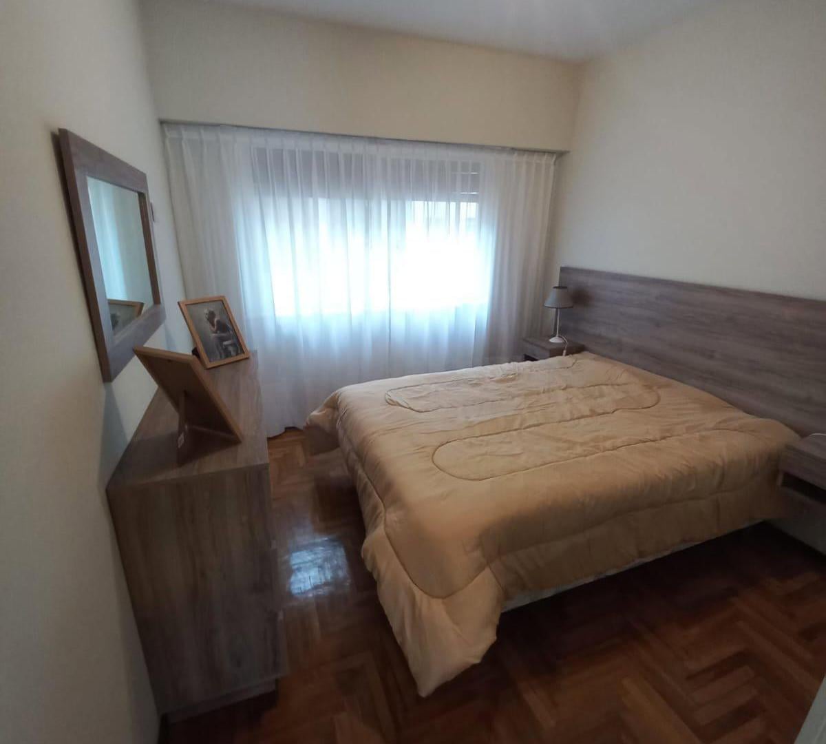 Foto de DOS AMBIENTES RECICLADO EXTERNO CON BALCÓN., imagen 4