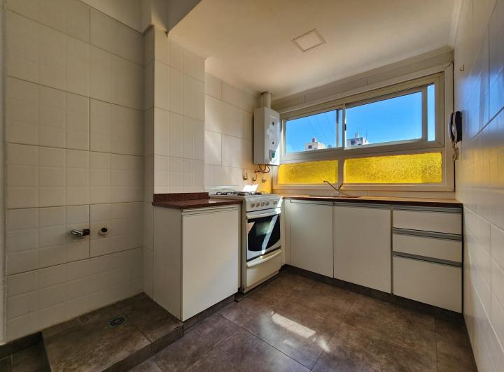 DEPARTAMENTO 3 AMB. (2º PISO x ESCALERA) 1