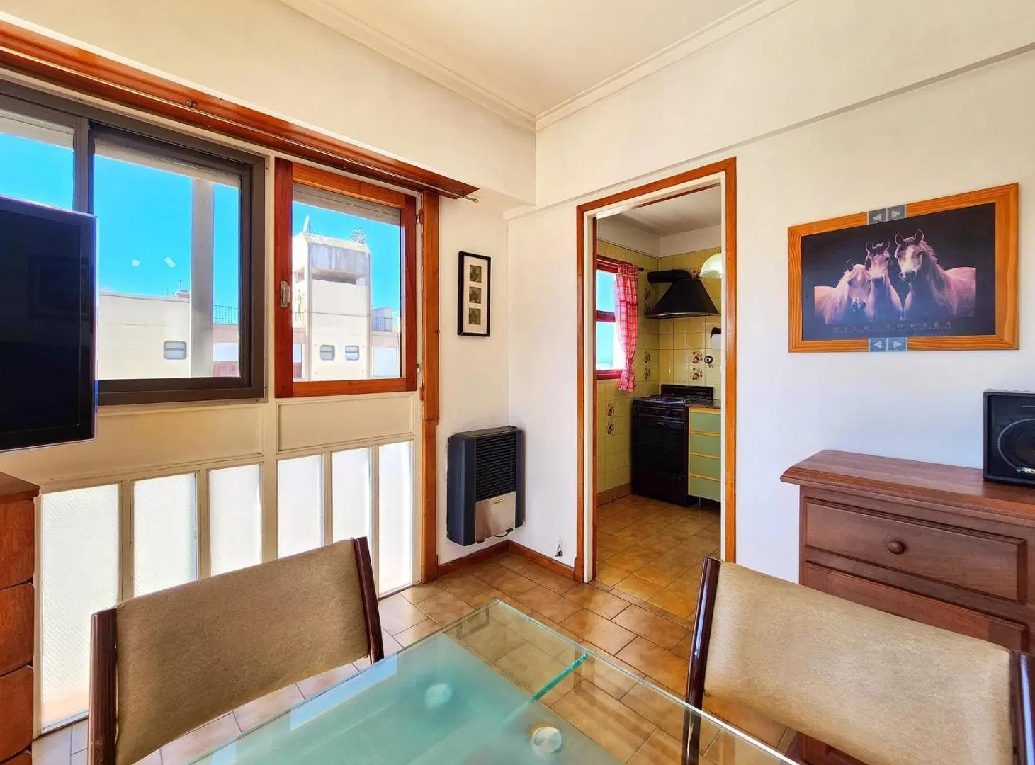 DEPARTAMENTO 2 AMBIENTES CON BALCON 3