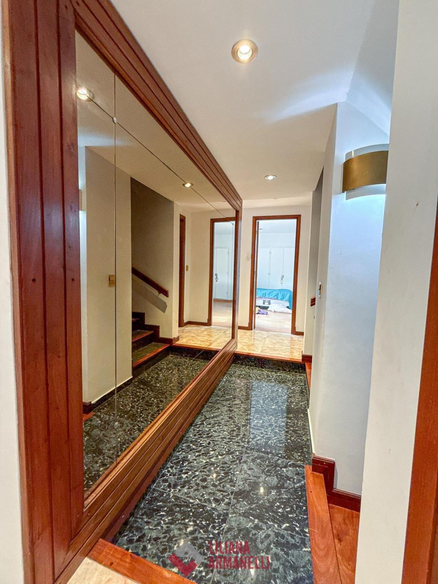 Chalet 6 Ambientes. San Carlos. 3