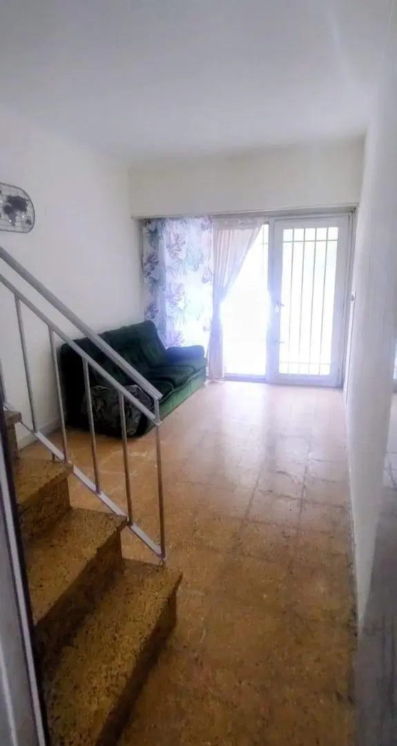 Alquier PH 3 amb al frente con patio Parque Luro a metros del mar 2