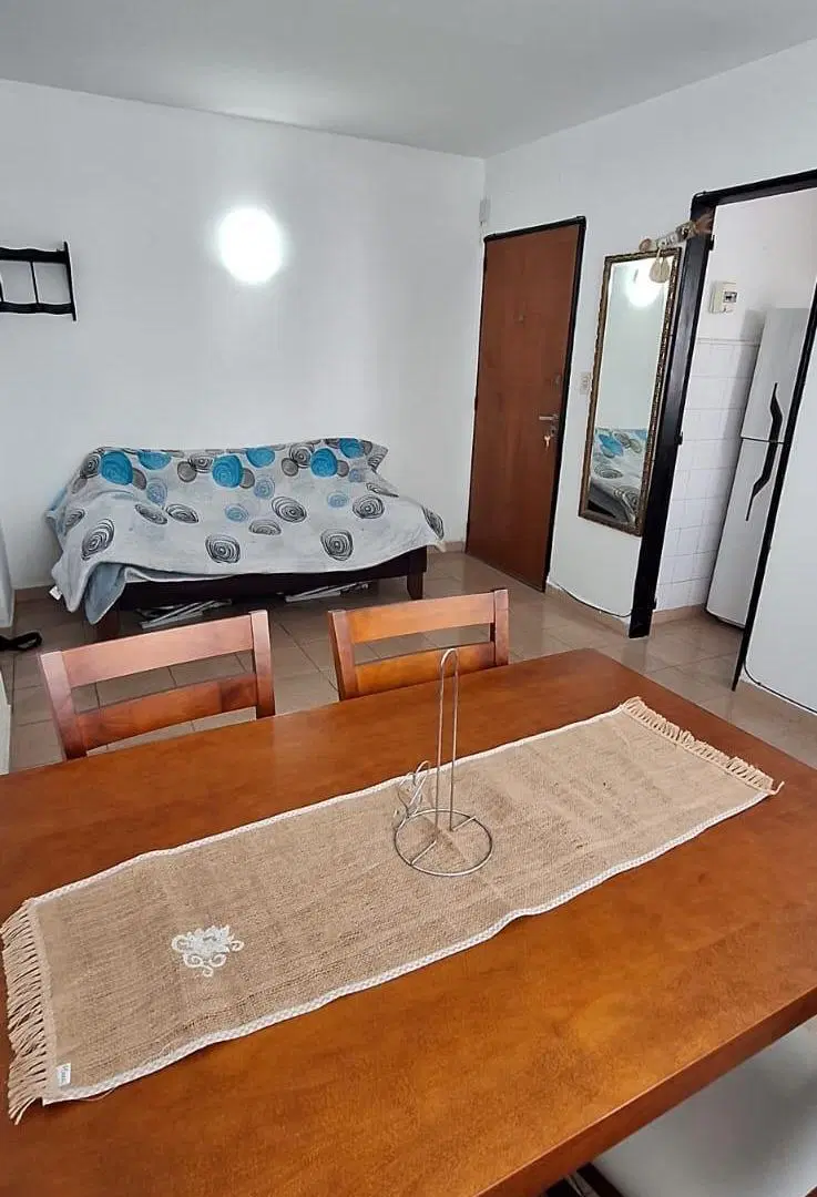 A pasos del mar, dpto 2 ambientes en alquiler 4
