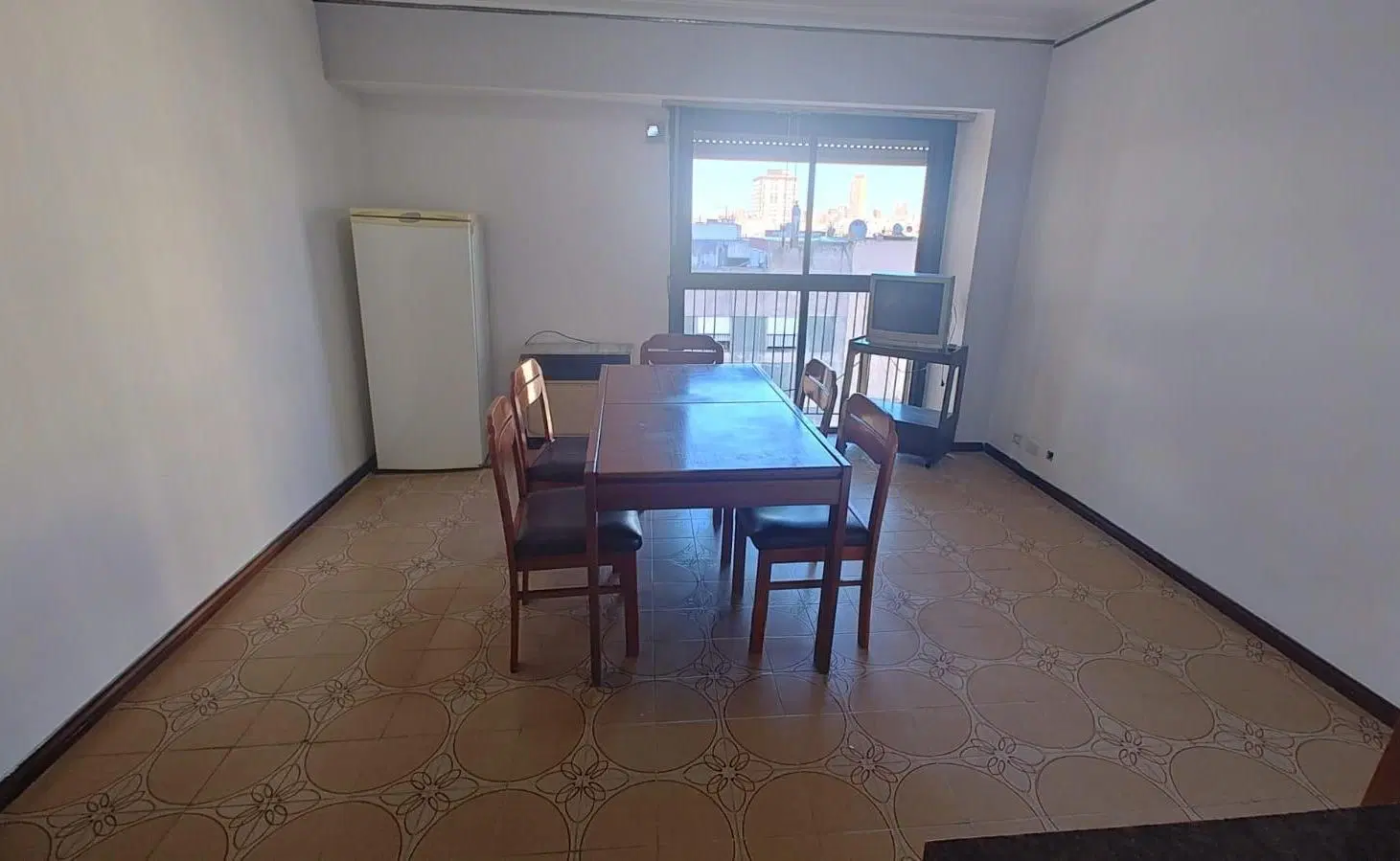 Alquiler 24 meses Dpto 3 ambientes. Centro 4