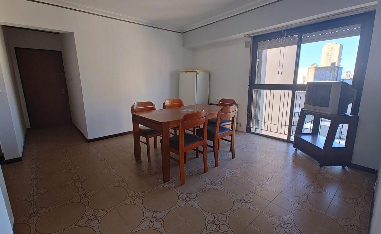 Alquiler 24 meses Dpto 3 ambientes. Centro