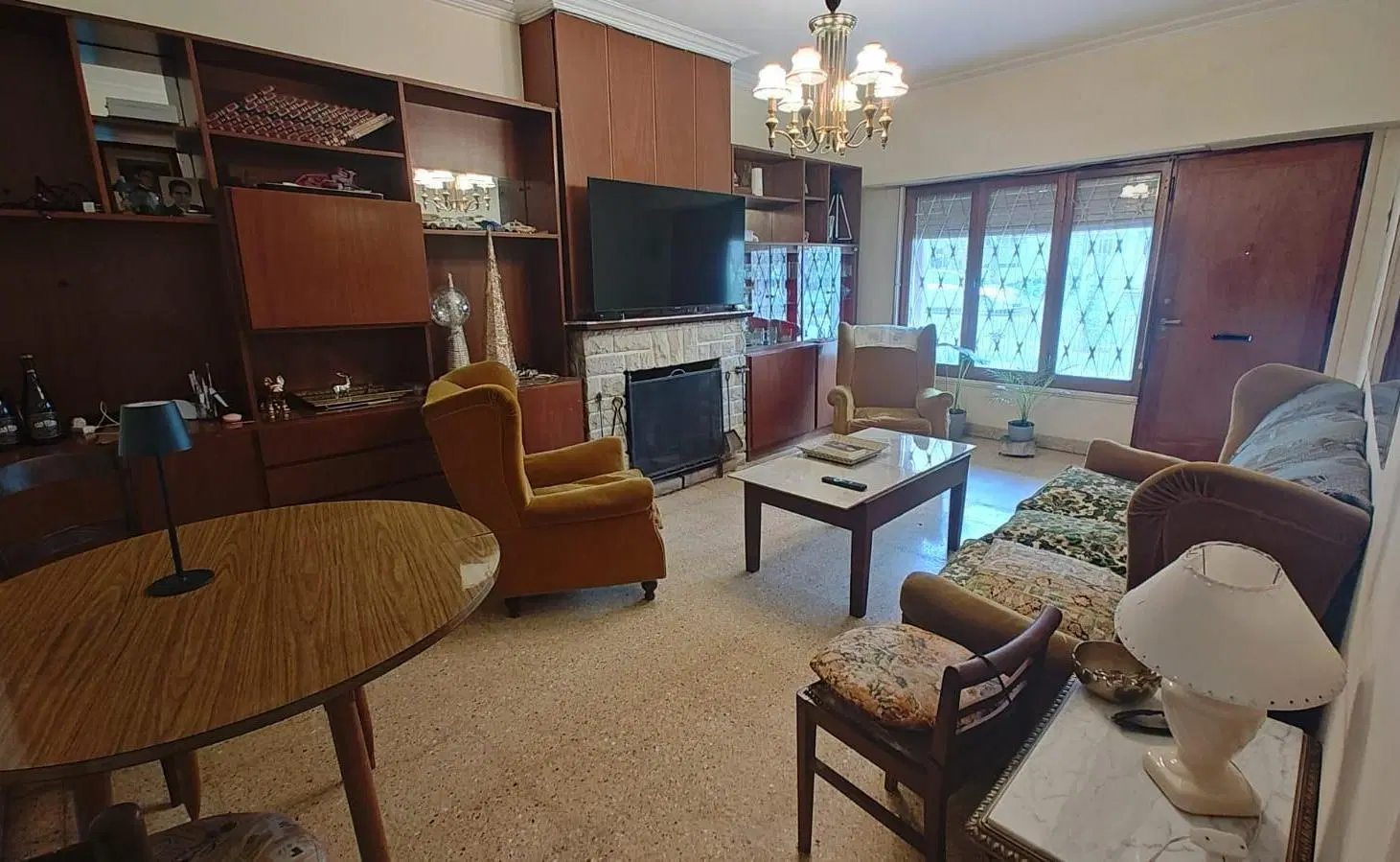 Chalet 5 amb con cochera doble y patio. San Carlos 2
