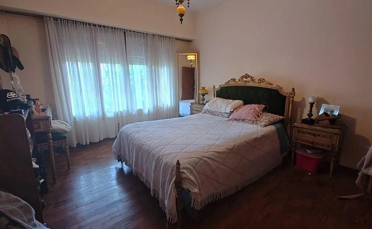 Chalet 5 amb con cochera doble y patio. San Carlos 3
