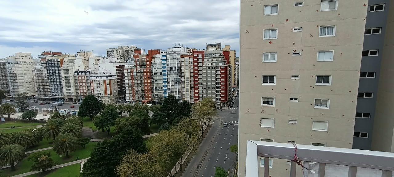 Foto de EXCLUSIVO FRENTE A PLAZA COLÓN 4 AMB. CON BALCÓN, imagen 5