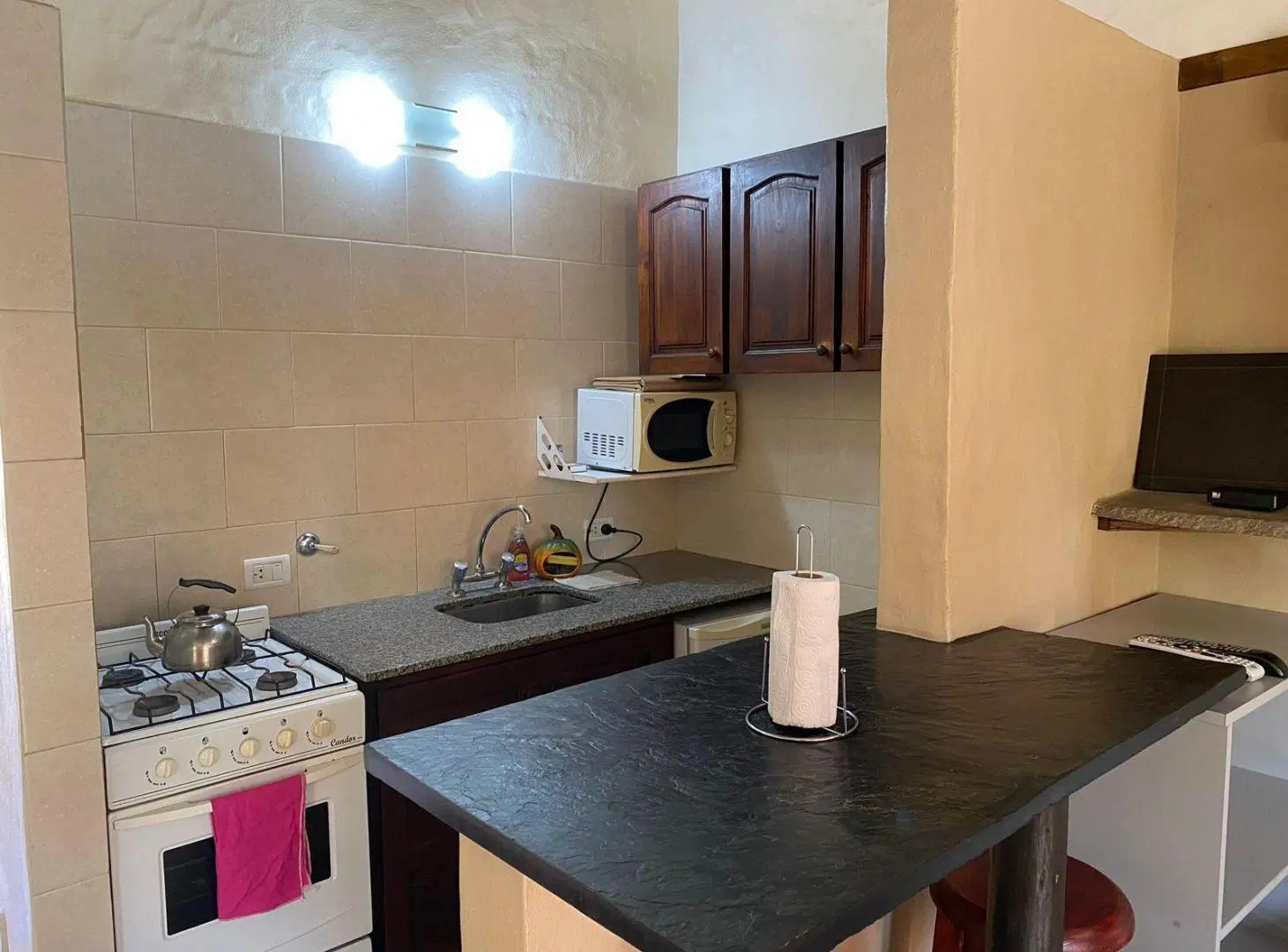 ALQUILER / CASA 2 AMBIENTES / SIERRA DE LOS PADRES 2