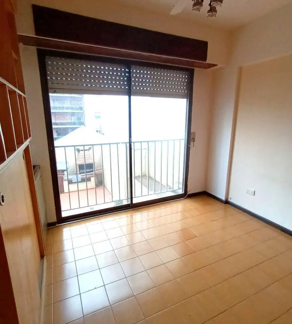 ALQUILER DEPARTAMENTO UN AMBIENTE DIVIDIDO/MAR DEL PLATA 1
