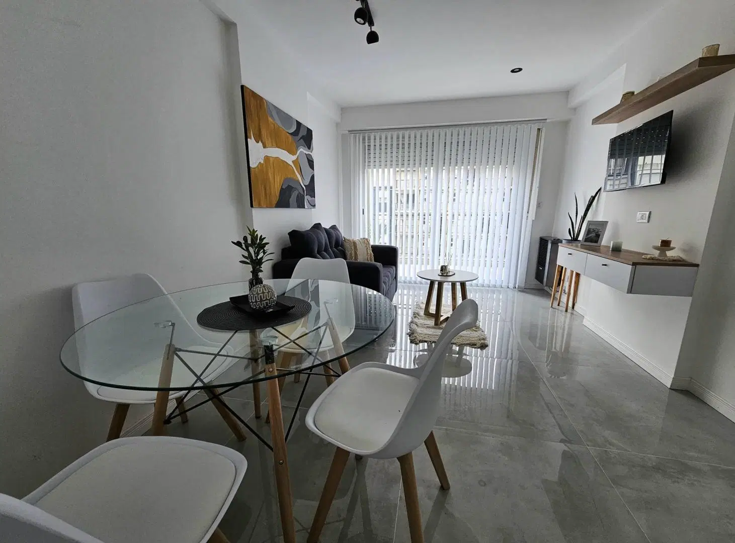 VENTA/ DEPARTAMENTO 3 AMBIENTES A LA CALLE/ TERRAZA/ MAR DEL PLATA 1