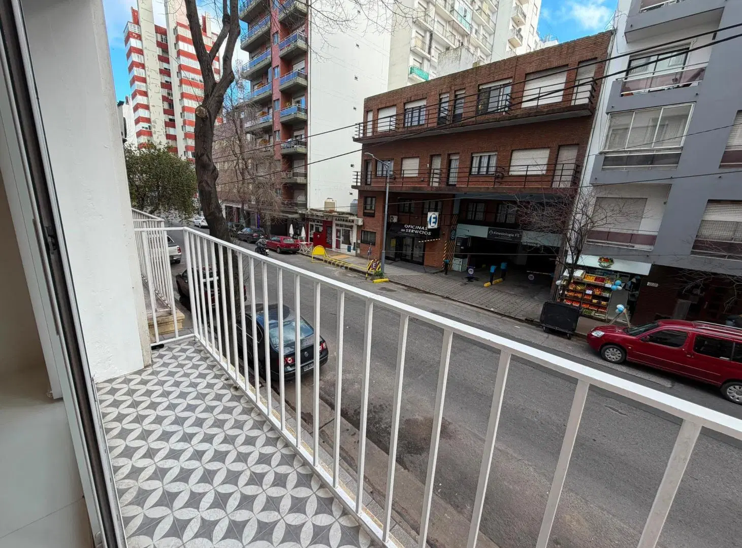 VENTA/ DEPARTAMENTO 3 AMBIENTES A LA CALLE/ MAR DEL PLATA 3