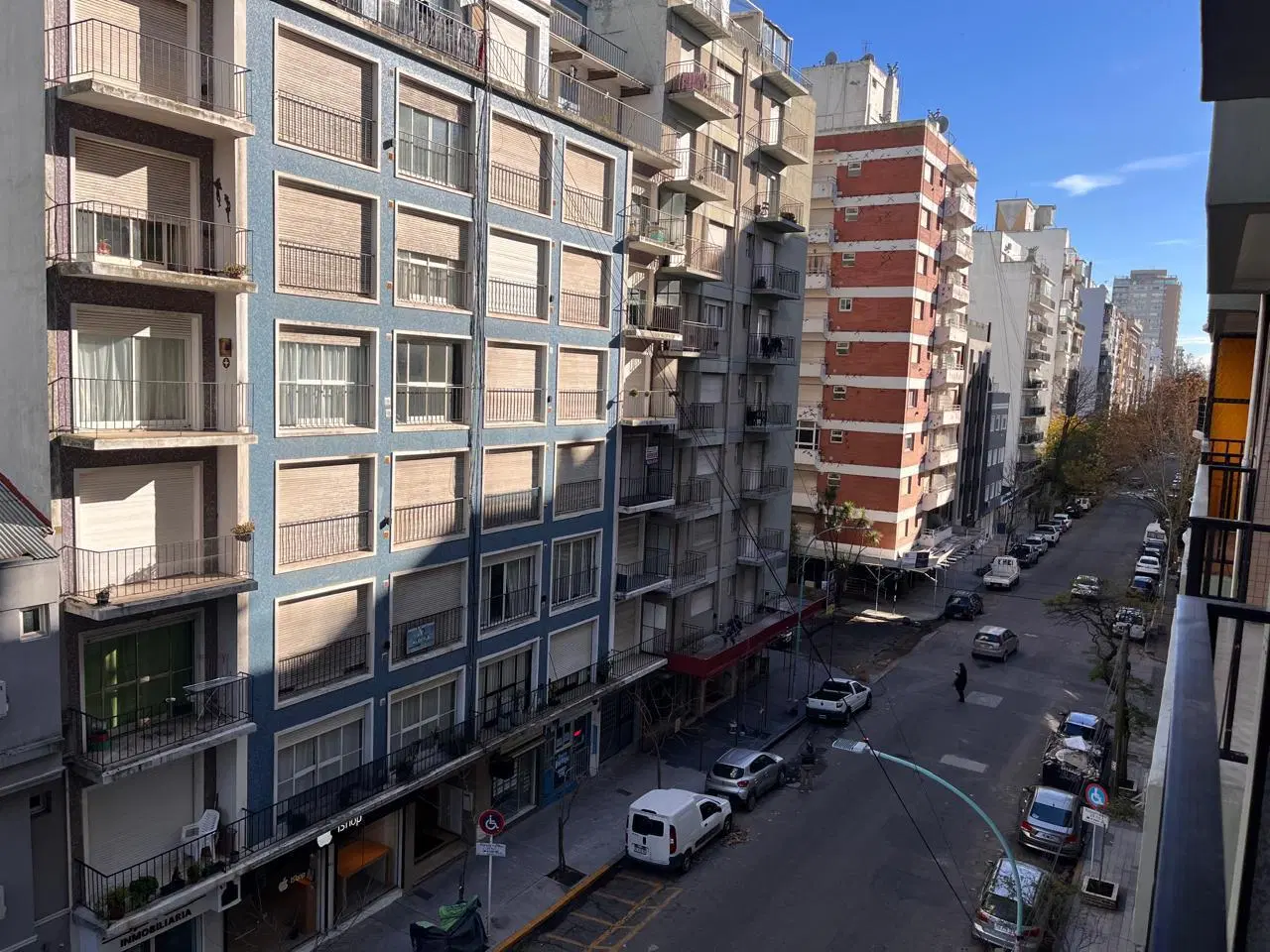 VENTA/ DEPARTAMENTO 2 AMBIENTES A LA CALLE/ COCHERA/ MAR DEL PLATA 8