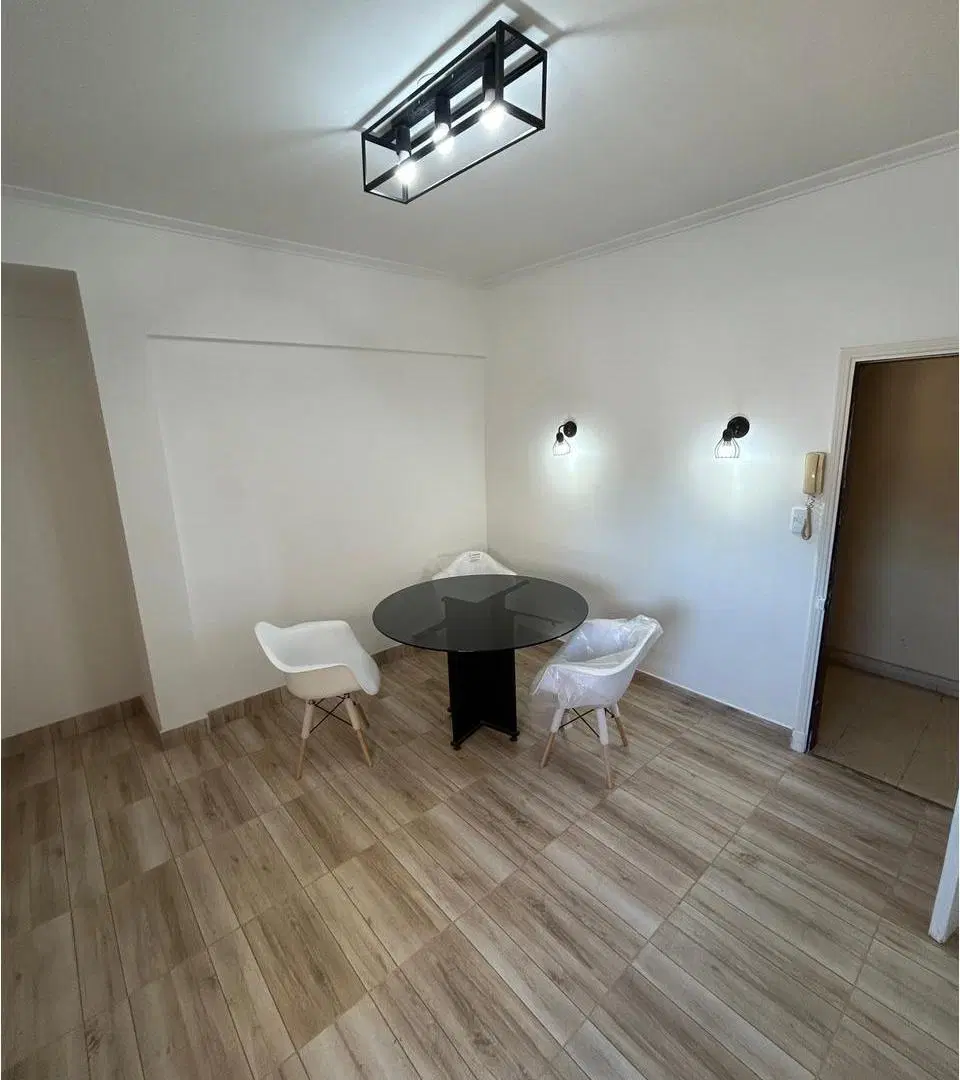 VENTA / DEPARTAMENTO 3 AMBIENTES LATERAL / MAR DEL PLATA 5