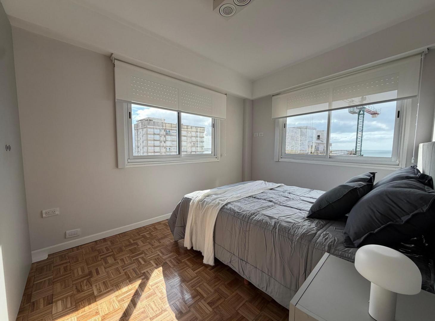 Foto de VENTA/ DEPARTAMENTO 4 AMBIENTES A LA CALLE/ MAR DEL PLATA, imagen 4