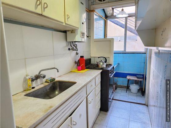 Venta de Departamento 2 Ambientes con Balcon Al Contrafrente 2